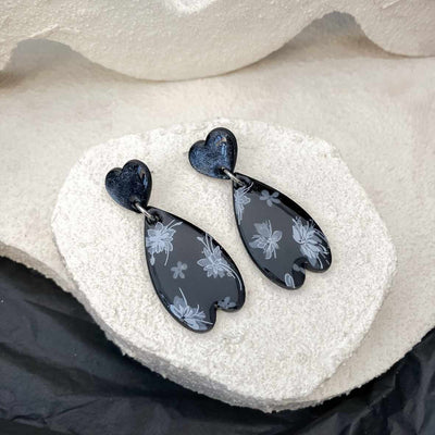 Keelin Design · Sophia · Hartjes Oorbellen · Witte Bloemen