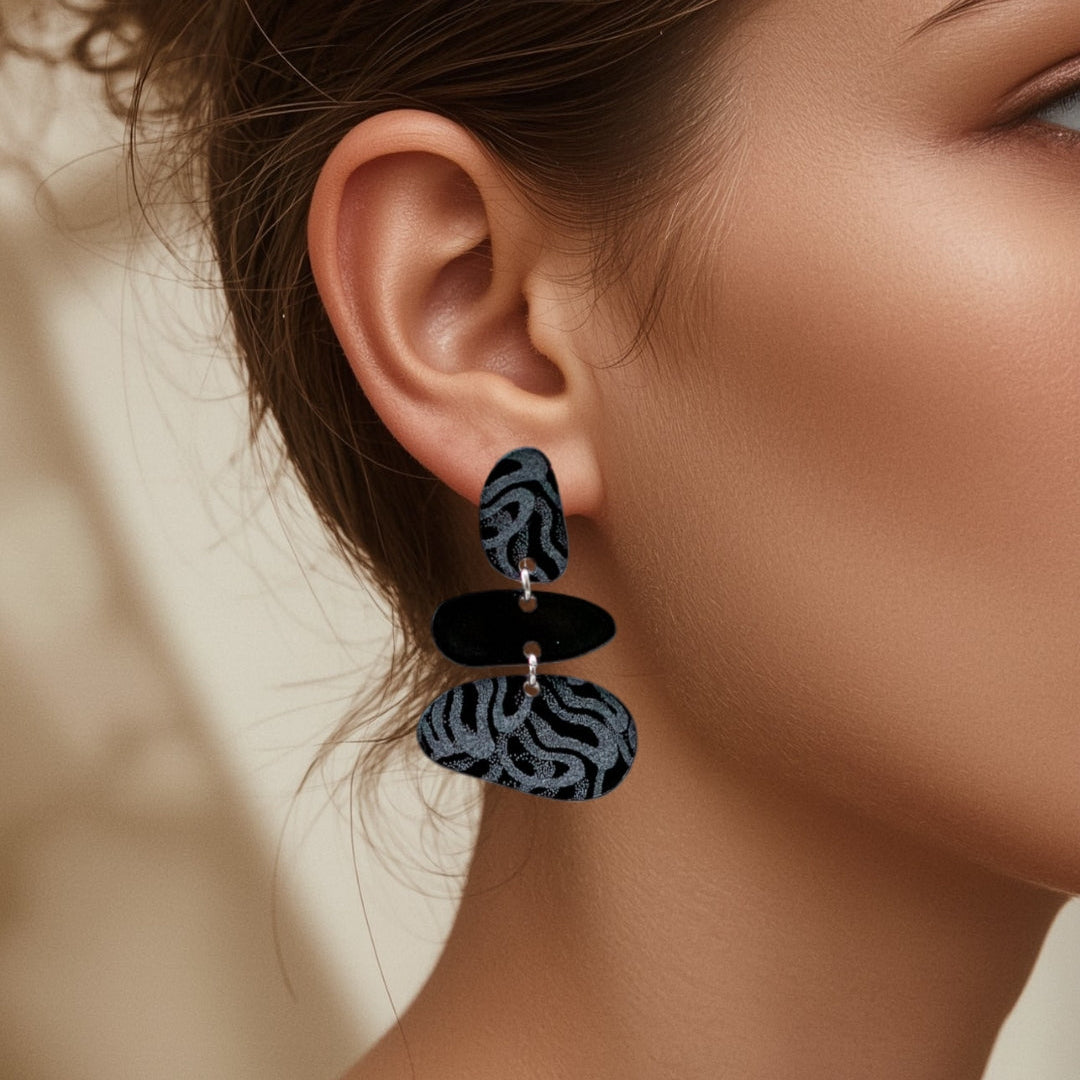 Keelin Design Handmade Jewelry - Unieke laser-cut acryl oorbellen - Dangle oorbellen - Lichtgewicht statement oorbellen